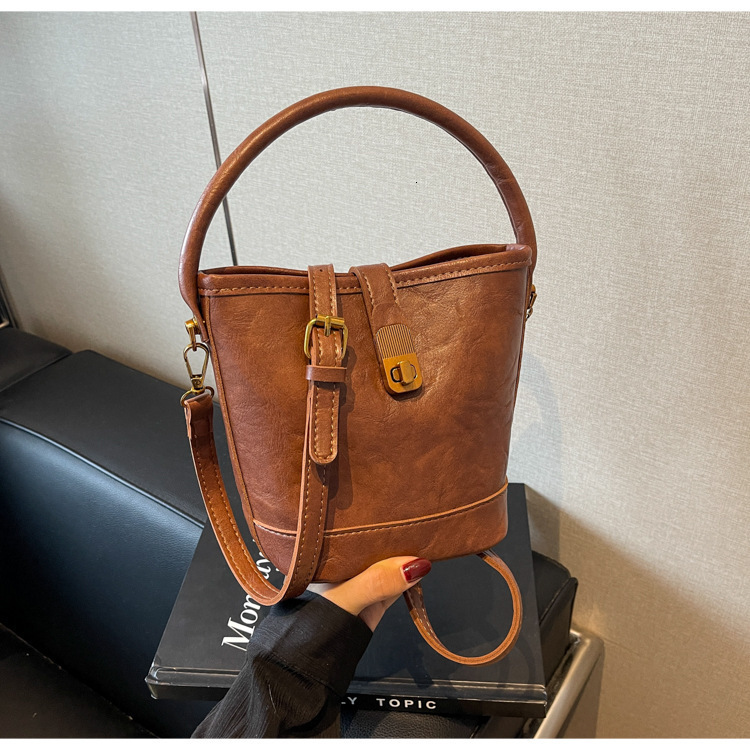 New Women's Bucket Autumn And Winter Fashion Versatile Single Shoulder Crossbody Large Capacity Bag Designer Bags Handbags Women