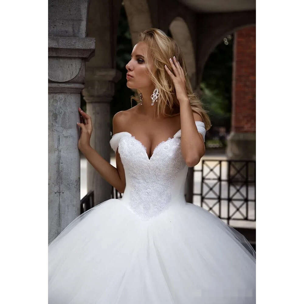 Ball Beaded Dresses Crystal Gown Off The Shoulder Cap Sleeves Tulle Custom Made Wedding Dress Vestido De Novia