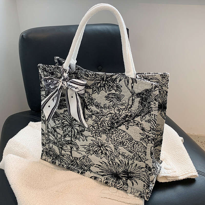 New Fashionable Commuting Tote Women, Ins, College Students, Shopping Bag For Office Outdoors And Handbags