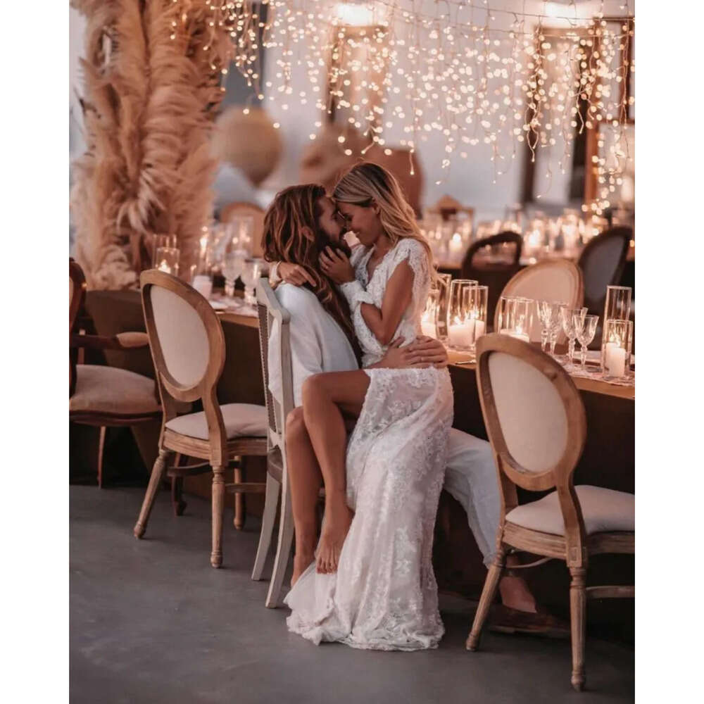 Lace Bohemian V Neck Elegant Dresses Wedding Gown Boho Beach Bridal Dress Long Sleeves Open Back Vestido Novia