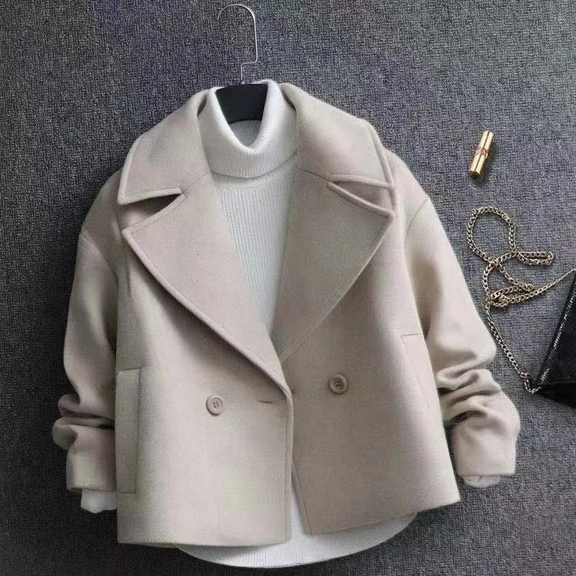 Elegant Cropped Woolen Jacket For Women Fashionable Korean Style Winter Arrival Single Button Overcoat In Inner Layer 241129