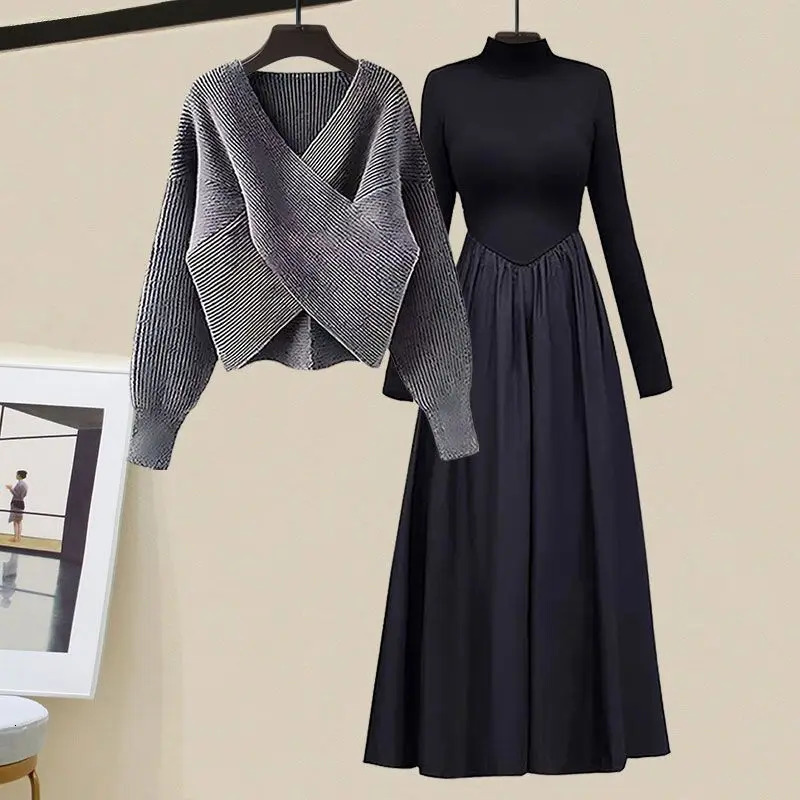 Autumn and Winter Cross Vneck Knitted Sweater Pullover Long Sleeved Dress Twopiece Set Fashionable Womens Skirt 241129