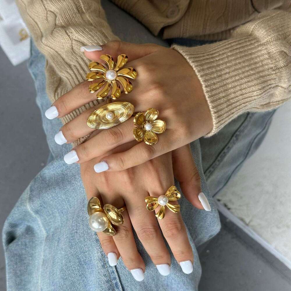 Jieding Stainless Flower Pearl Exaggerated Luxury Ins Ring Titanium Steel Rings Jewelry