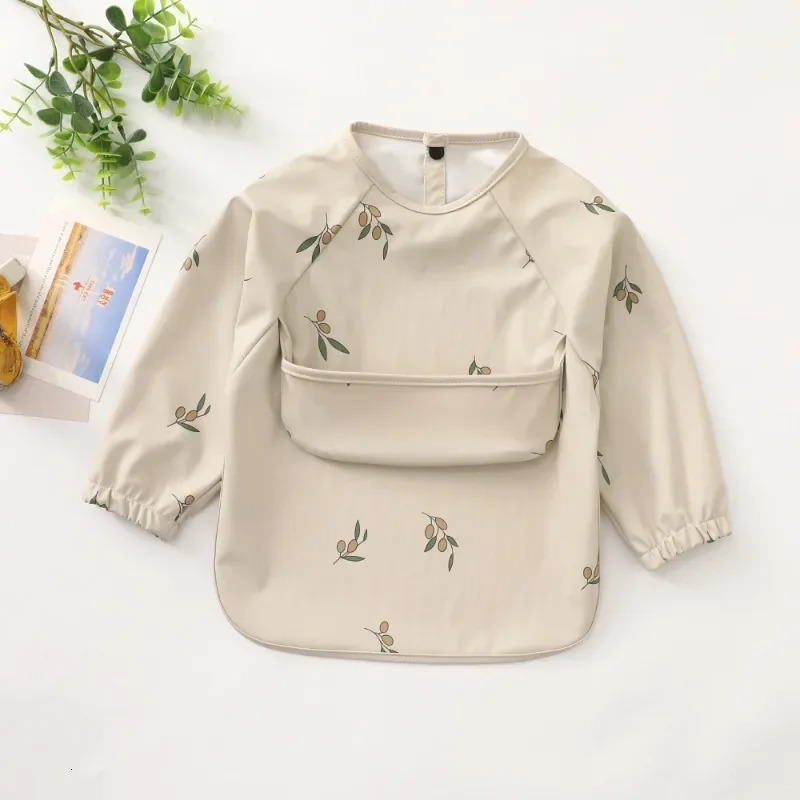 Children Feeding Aprons Long sleeve Baby bib with Pocket Full Cover Bibs waterproof long bibs 240125