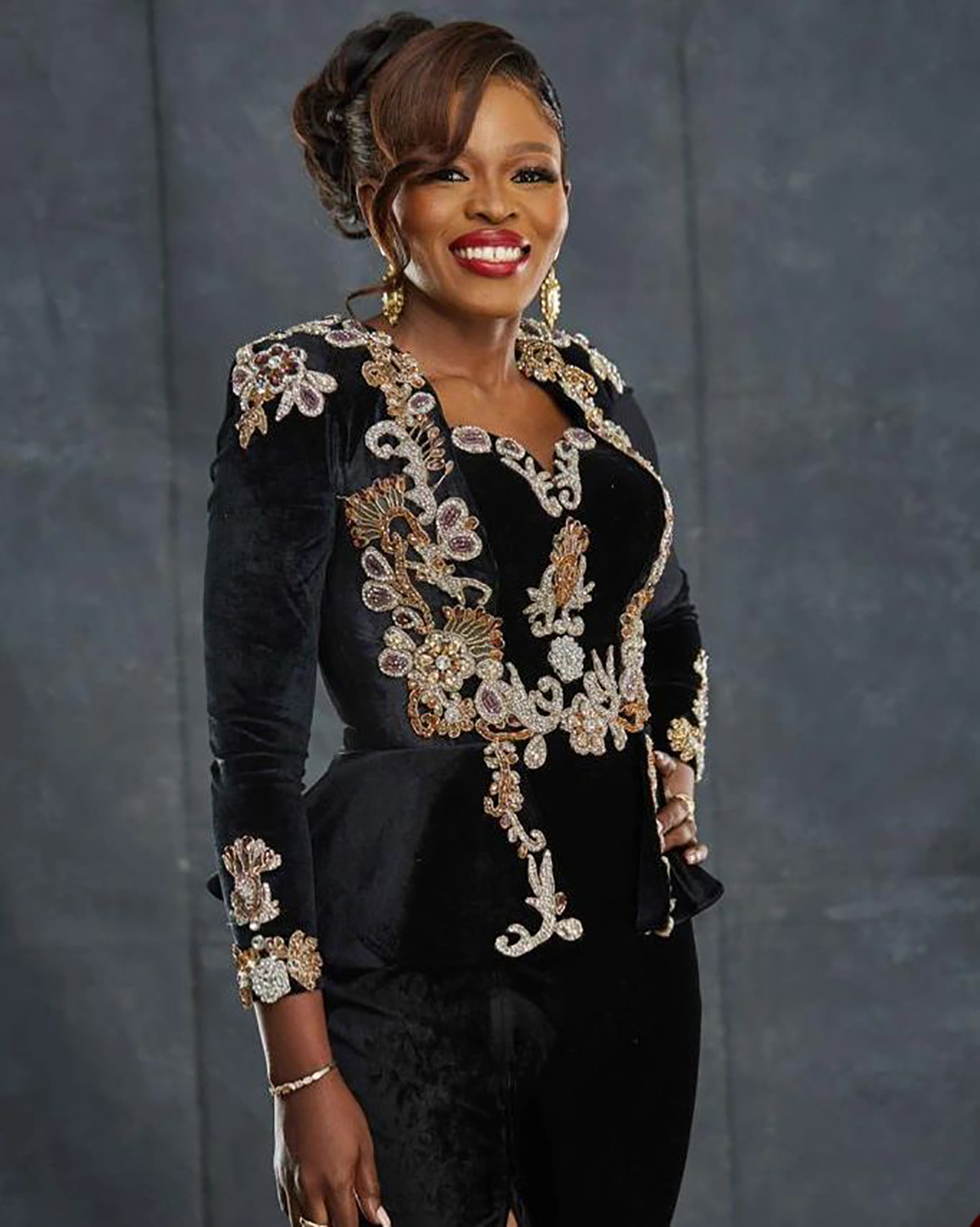 Black Women Pants Suits Spring Slim Fit 2 Pieces Mother Of Bride Blazer Tuxedos Custom Made Colorful Appliques Blazer Sets