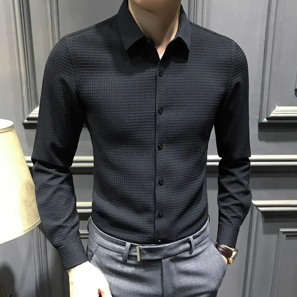 Fashion Buttons Solid Color Turn-down Collar Long Sleeve Blouse Mens Clothing Casual Temperament Slim Formal Shirts 240201