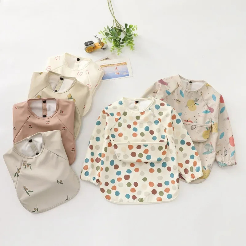 Children Feeding Aprons Long sleeve Baby bib with Pocket Full Cover Bibs waterproof long bibs 240125