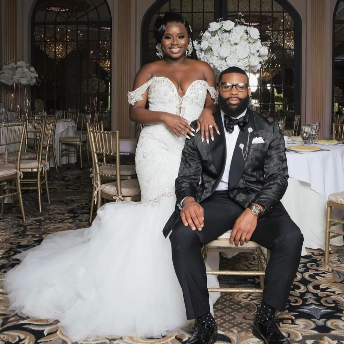 Plus Size Aso Ebi Mermaid Wedding Dress Off Shoulder Appliqued Lace Beaded Bridal Gowns for Bride Tiered Tulle Skirt for African Black Women Marriage 