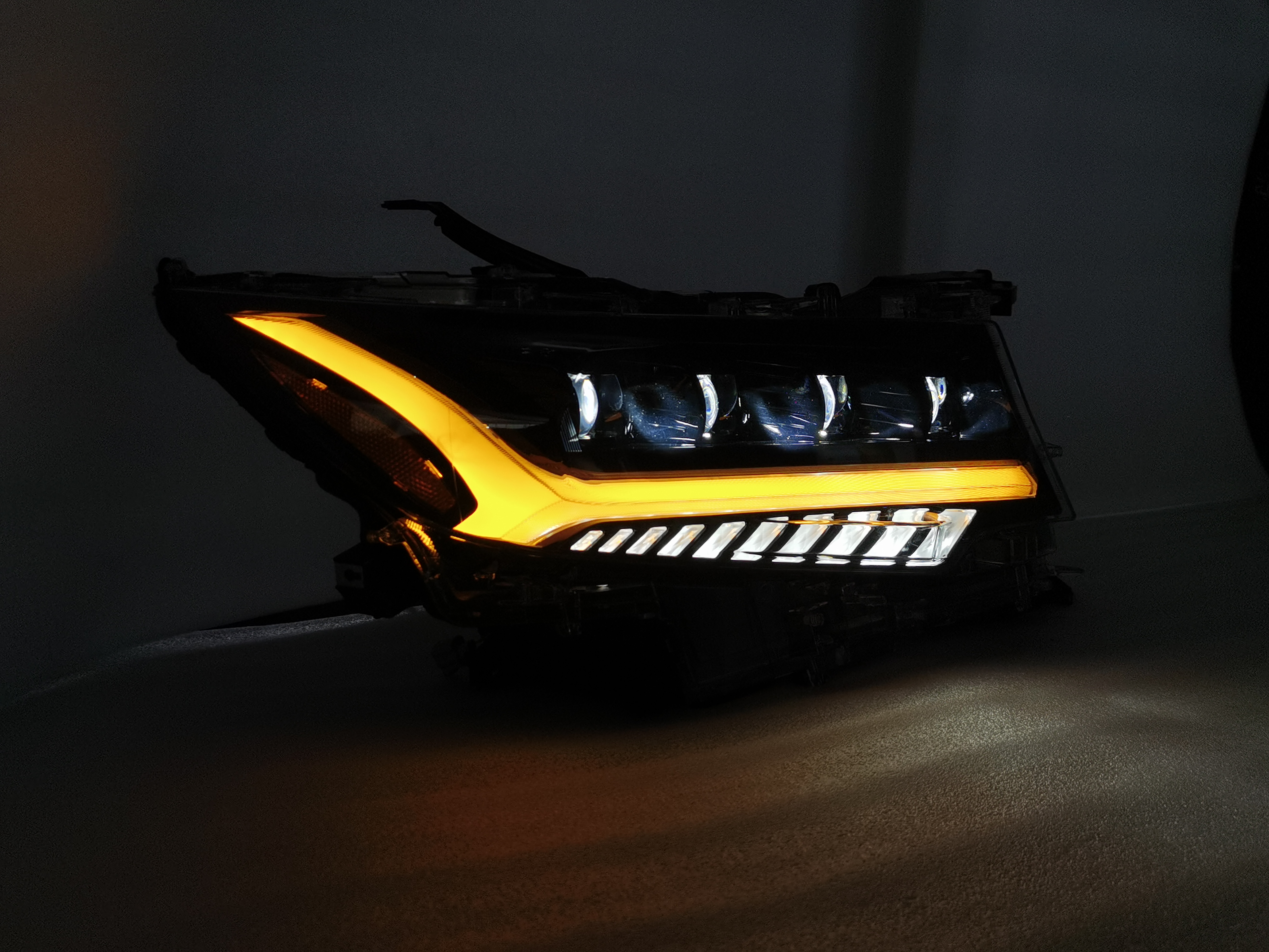 LED Head Light for Toyota Prado LC200 Daytime Running Headlight 2018-2022 DRL Turn Signal High Beam Projector Lens