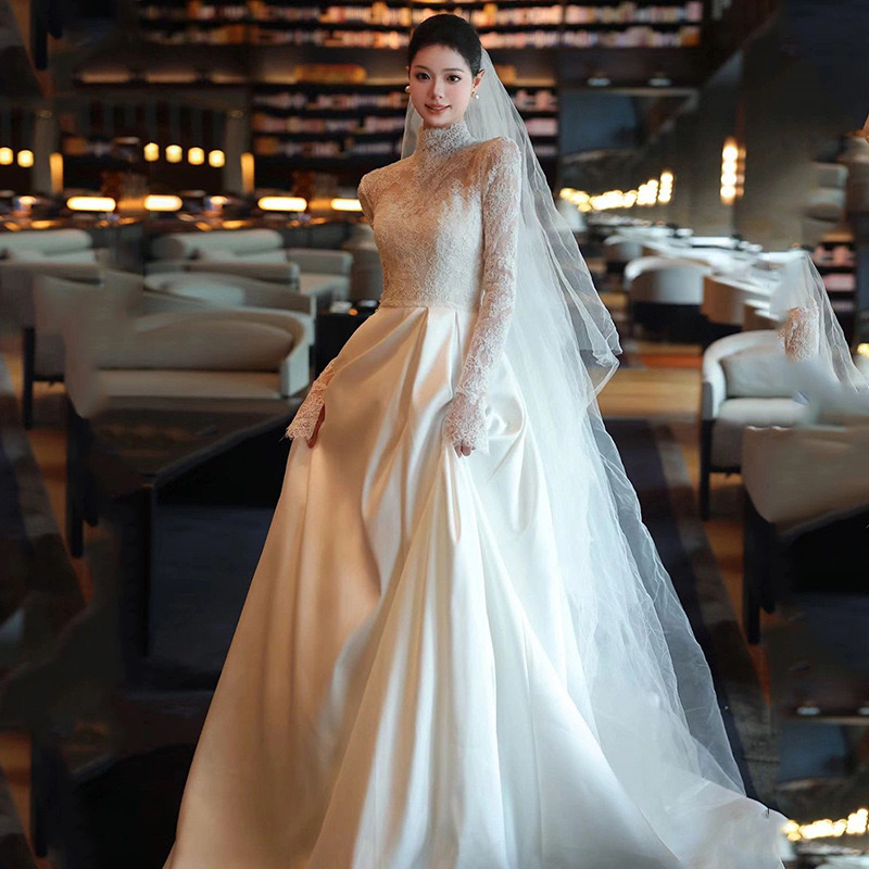New A line Long sleeves Wedding Dress 2024 lace corset dubai arabic high neck satin Train Women Informal Modest Bridal Gown Vestido Garden Bride Dress