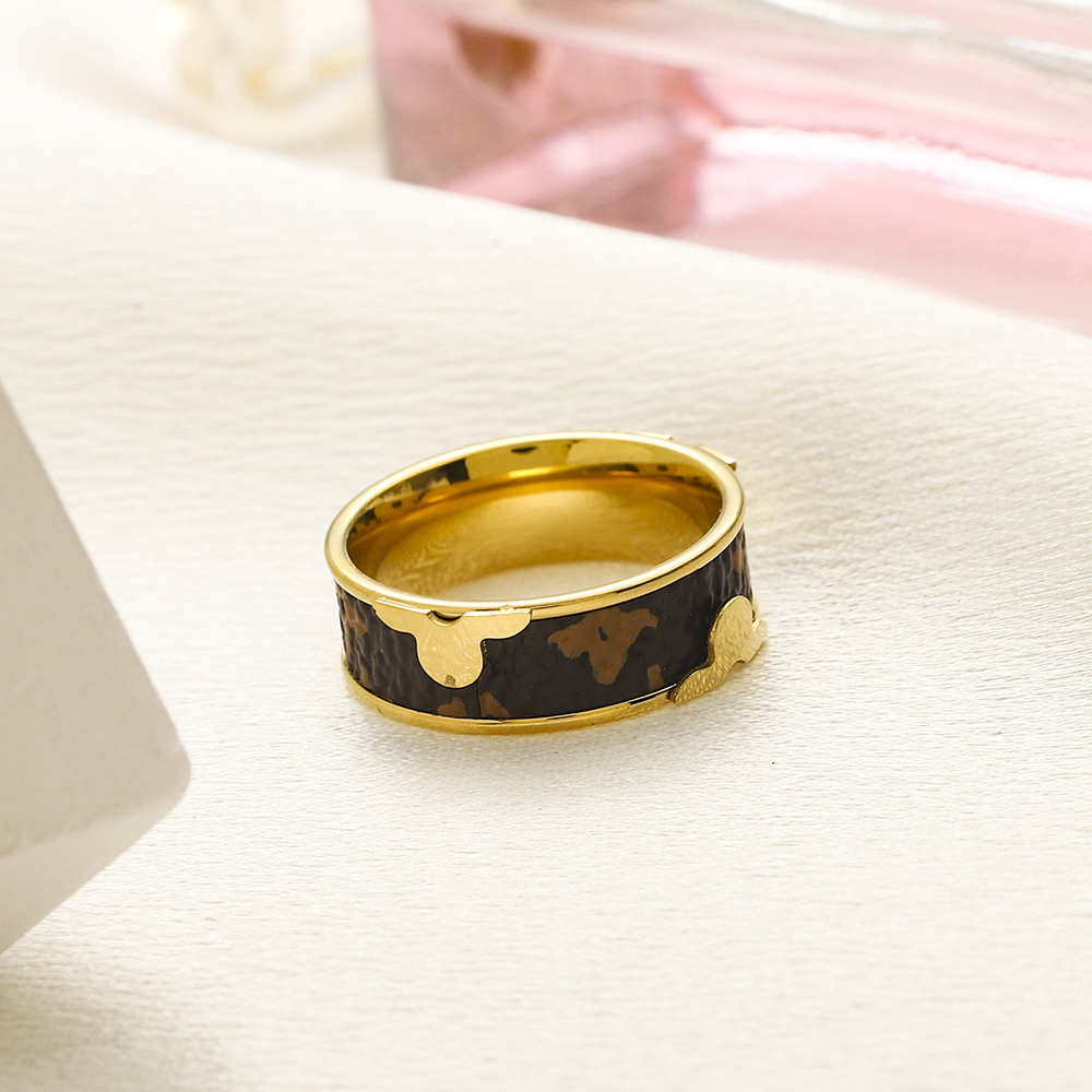 Classic Luxury Jewelry Designer Rings Women Love Rings Diamond 18K Gold Plated Ring Party Accessories Gifts