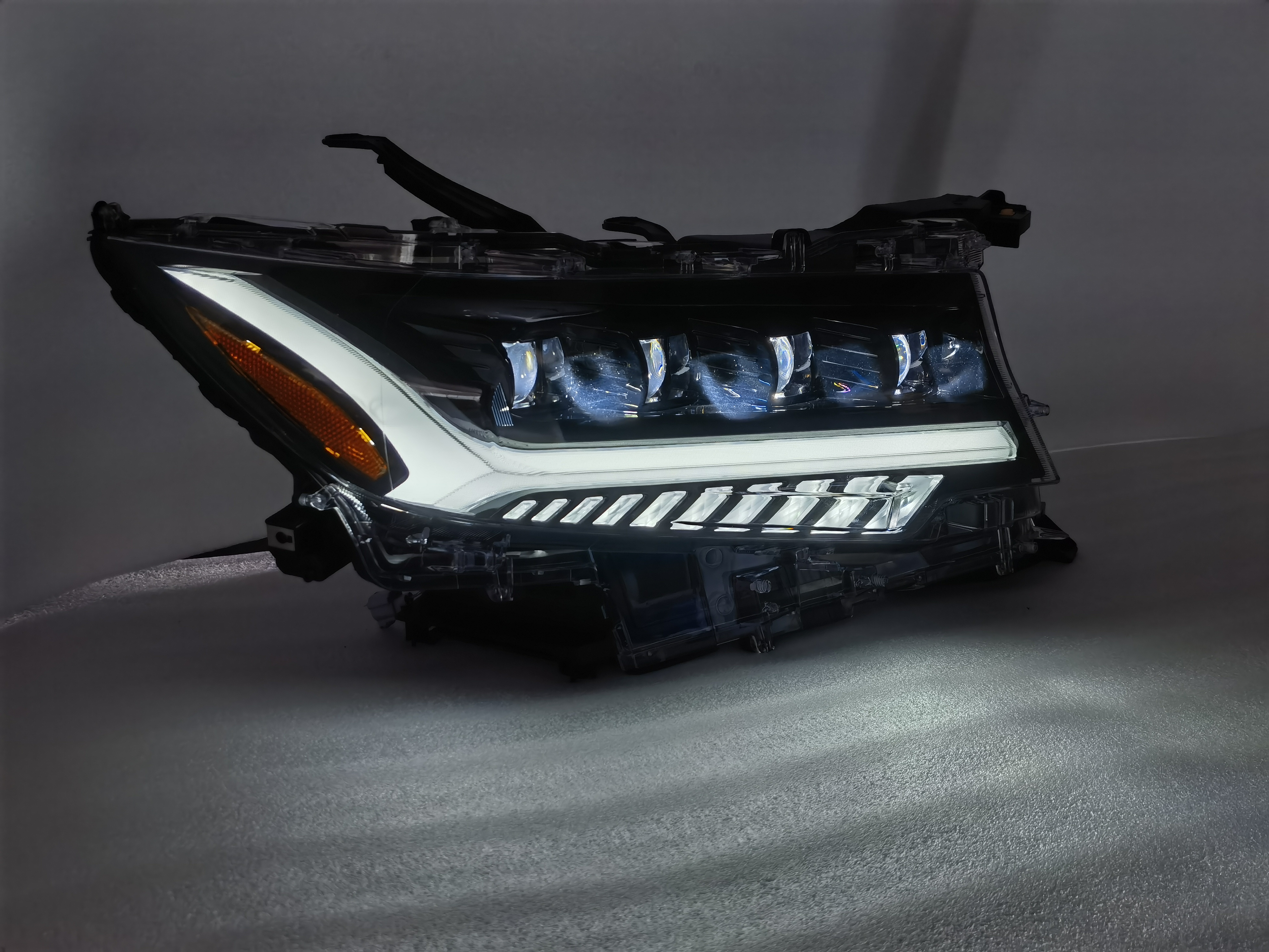 LED Head Light for Toyota Prado LC200 Daytime Running Headlight 2018-2022 DRL Turn Signal High Beam Projector Lens