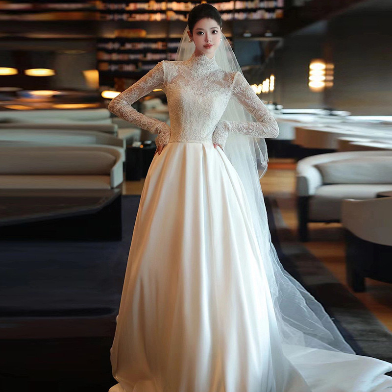 New A line Long sleeves Wedding Dress 2024 lace corset dubai arabic high neck satin Train Women Informal Modest Bridal Gown Vestido Garden Bride Dress