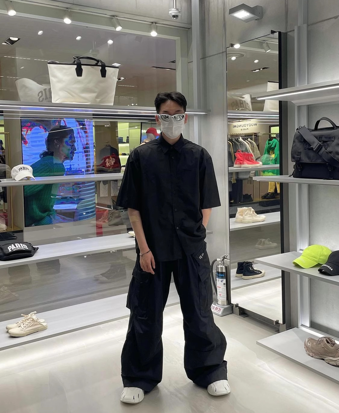 Bale Oversized Straight Leg Pants Men Oversized Causal Pants Letter Embroidered Pants Loose Pants