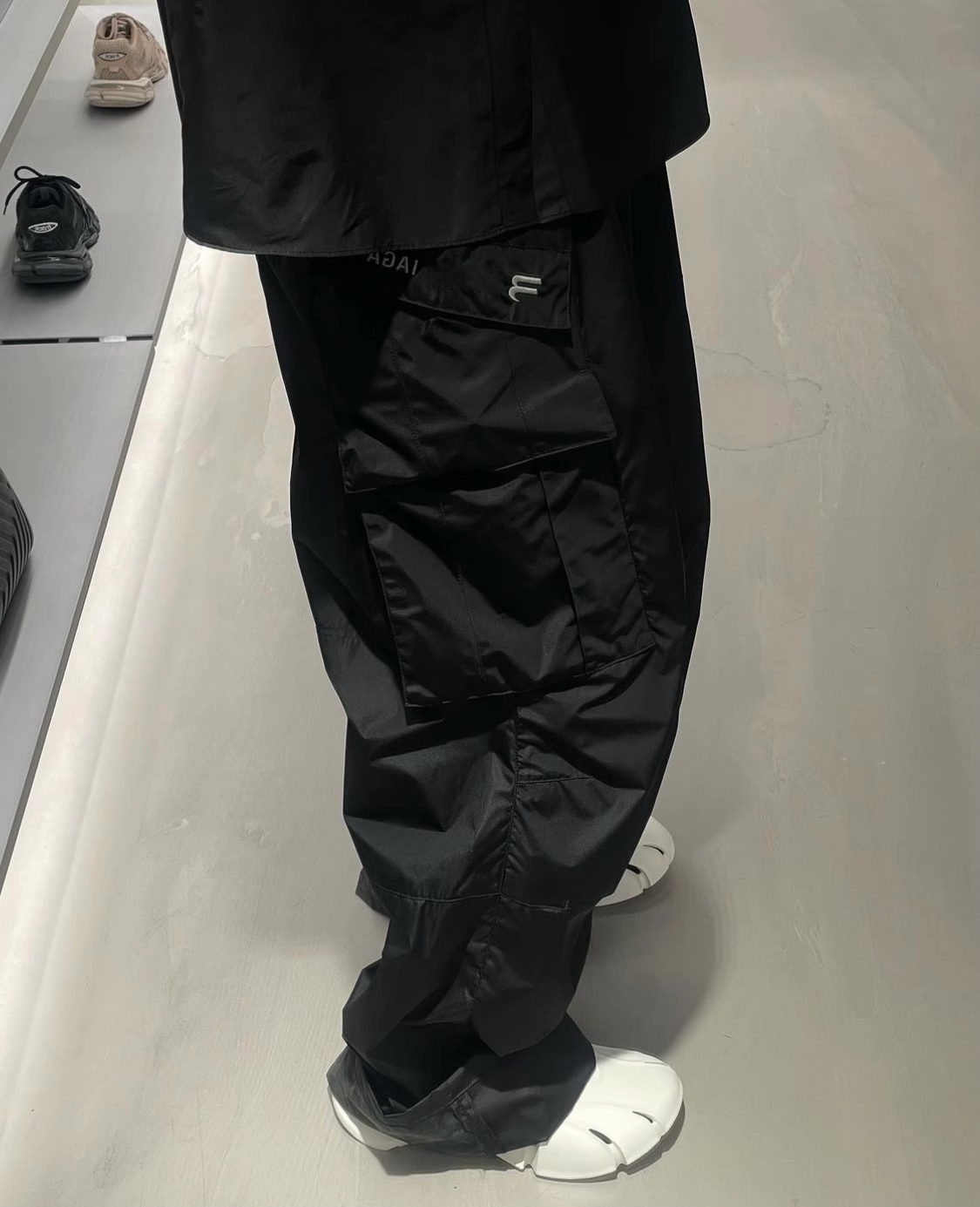 Bale Oversized Straight Leg Pants Men Oversized Causal Pants Letter Embroidered Pants Loose Pants