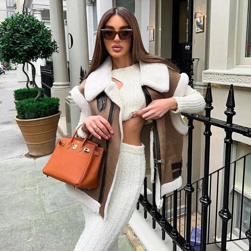 TRAF Fur Vest Warm Women's Vest Sleeveless Jacket Autumn Winter Fashion Female Vest Jacket Coat Leather Fur Vest for Women 240124