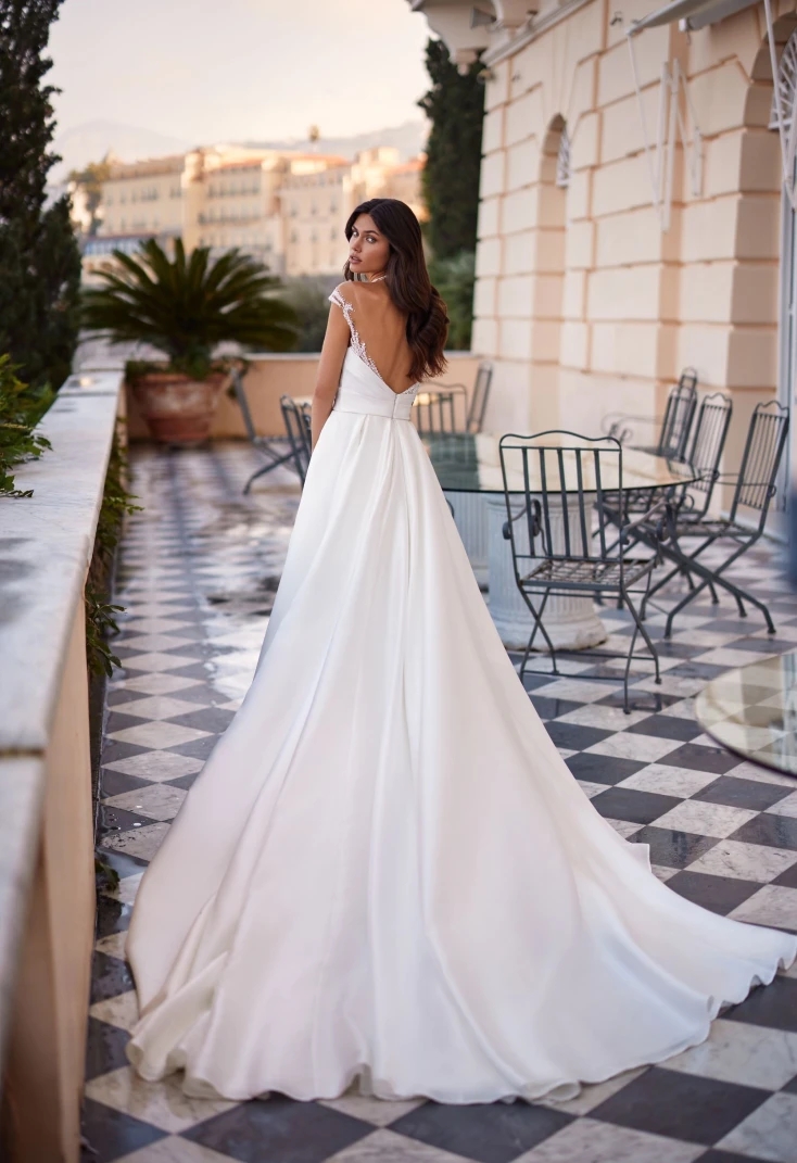 Modest Sheer Neck Cap Sleeve Wedding Dresses Beaded Thigh High Split Bridal Gown Pleat Satin A E Vestido De Novia For Bride Lz0304