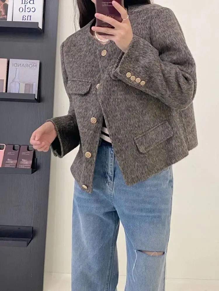 Autumn Women Elegant Woolen Coats Female Korean Chic Single Breasted Short Jackets Office Lady Fashion Oneck 240124