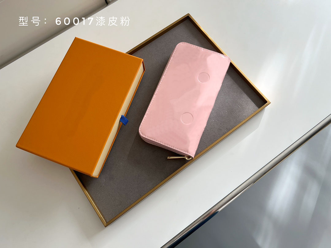 Luxury Designer Women's Clutch High Quality 2023 Autumn and Winter Soft Calf Leather Wrapped Zipper Clip Wallet Card Holder with Box M60017