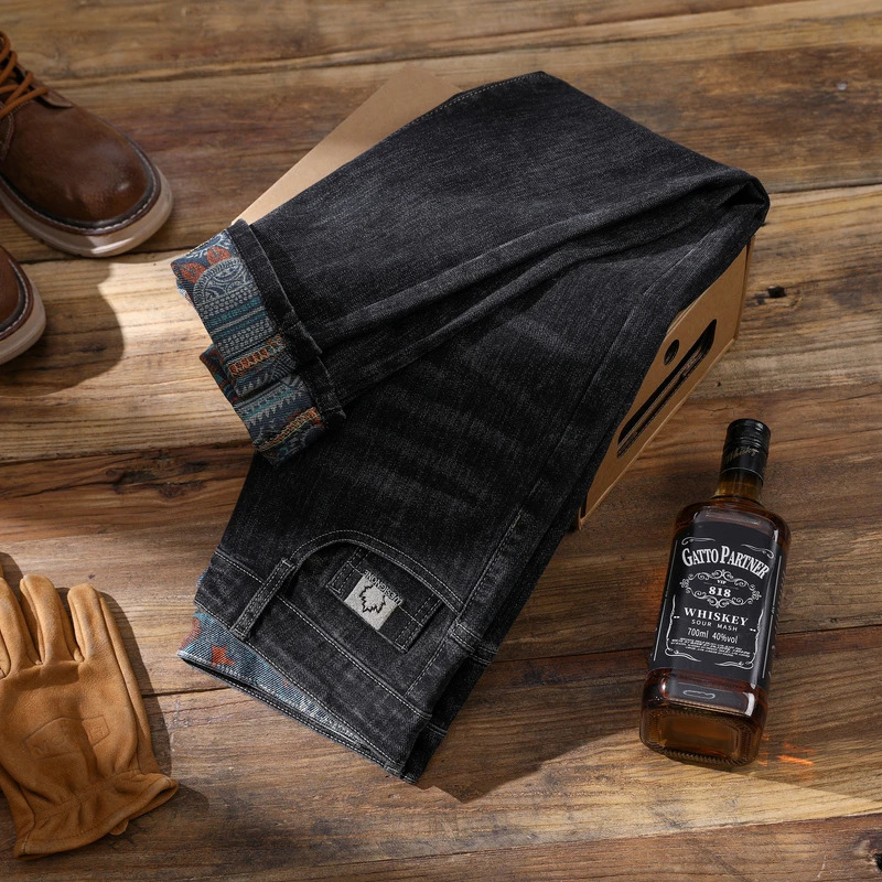 Classic and Versatile Men's StraightLeg Jeans for Autumn Business and Casual Wear 240124