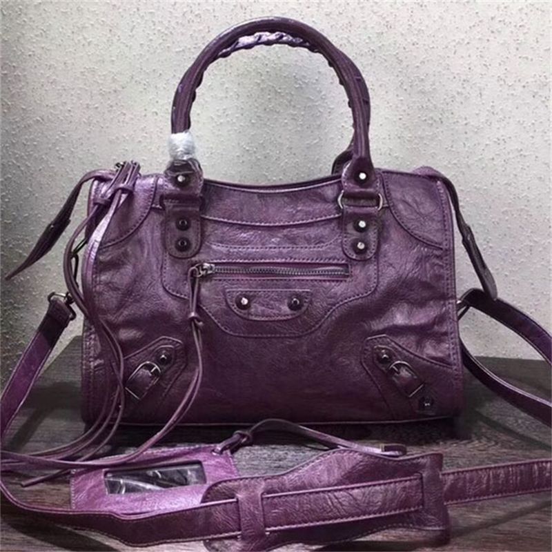 2025 Motorcycle women s handbag designer bag trendy and fashionable women s shoulder bag fashionable and luxurious women s crossbody bag