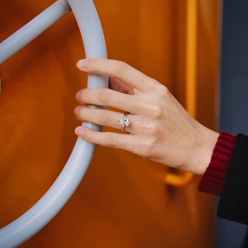 EAMT 2CT 925 Sterling Silver Engagement Rings Pear Cut Cubic Zirconia CZ Wedding Promise for Her Stunning Teardrop 240202