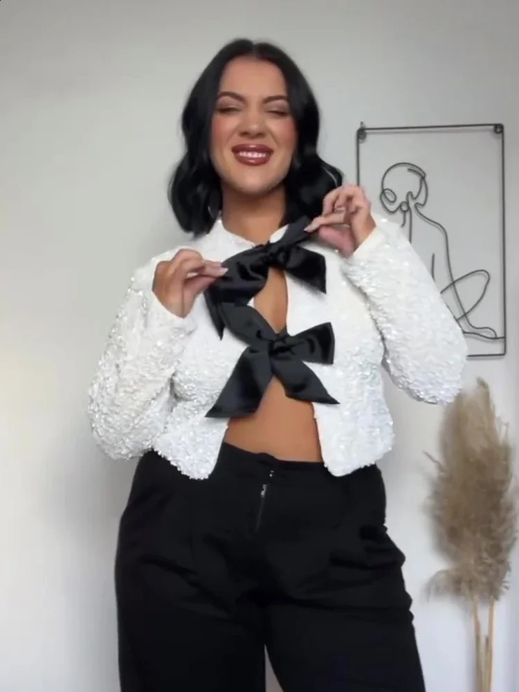 Christmas Bow Sequins Jacket For Women Fashion Sparkling Coats Female Elegant Long Sleeve Chic Cropped Shiny Evening Partywear 240122