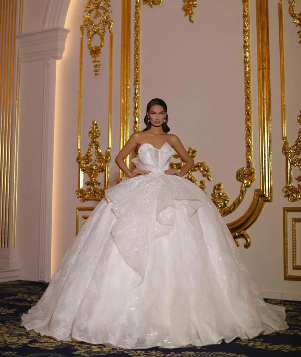 White Wedding Dresses Ivory Bridal Gowns Formal A Line Applique Sequins Custom Zipper Lace Up Plus Size New Button Strapless Sleeveless Sequined Pleat