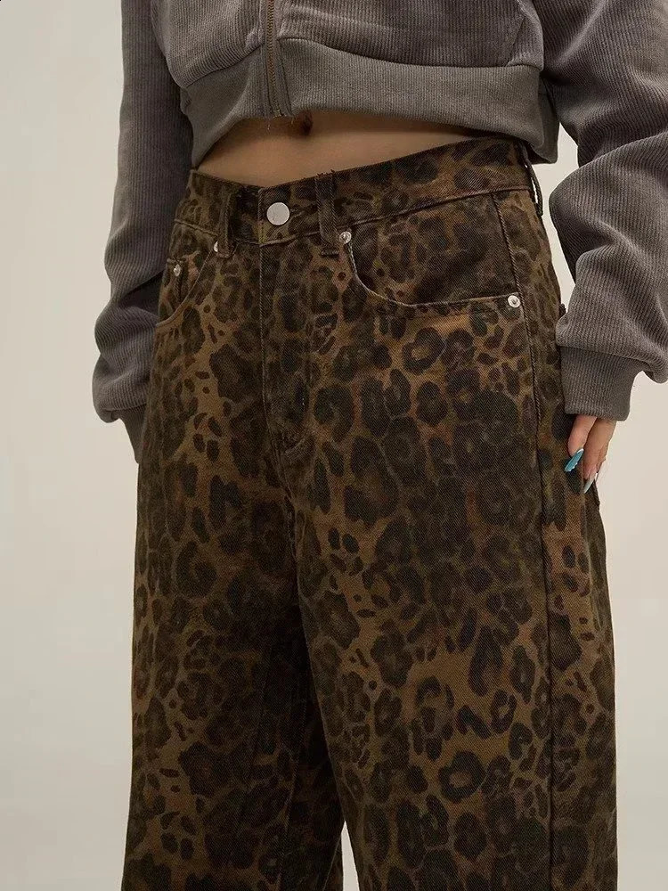 HOUZHOU Tan Leopard Jeans Women Denim Pants Female Oversize Wide Leg Trousers Streetwear Hip Hop Vintage Clothes Loose Casual 240119