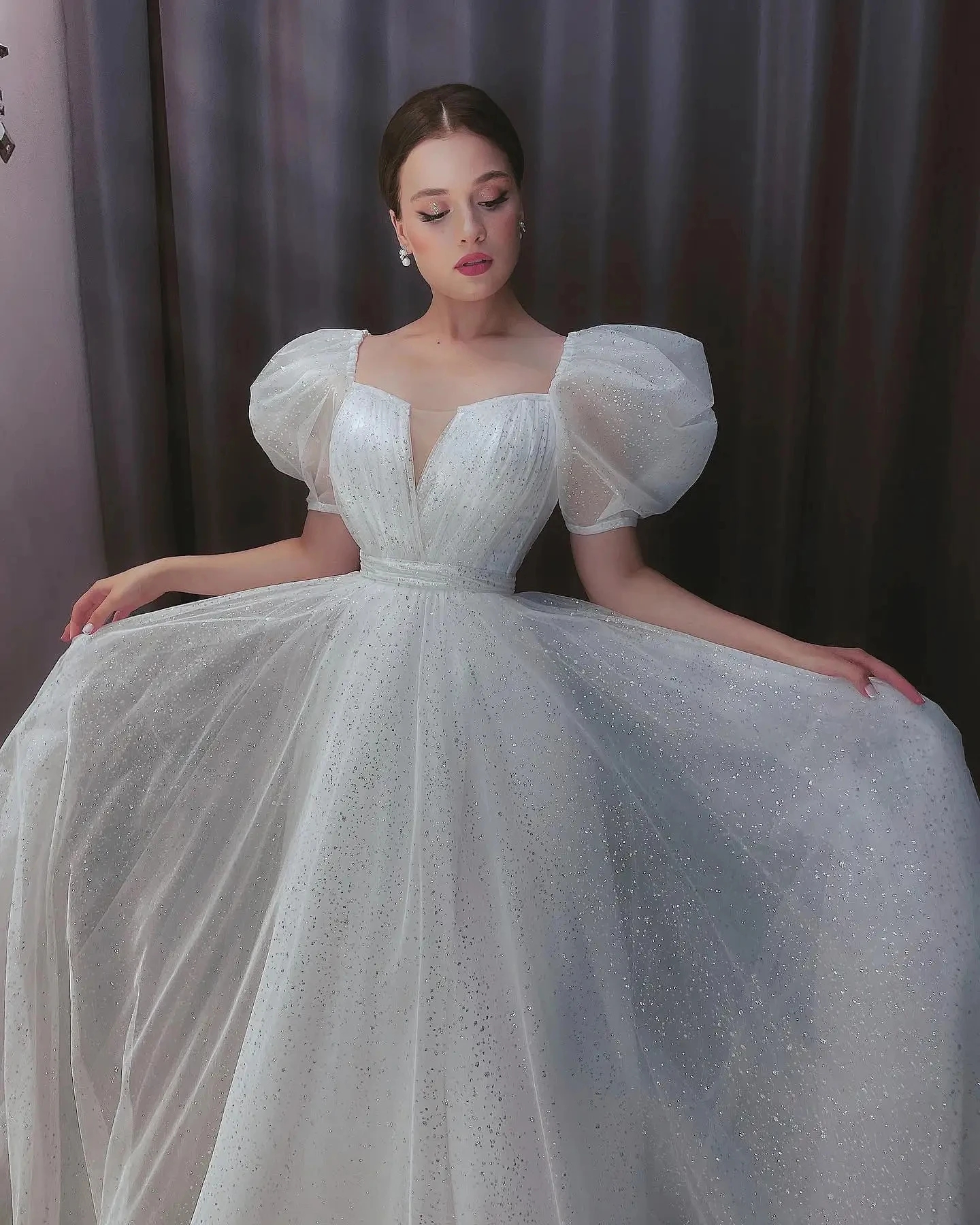 New Princess Sequined Wedding Dress V-neck Short Sleeves A-Line Shiny Bridal Formal Gowns Vestido De Novia Robe De Mariage