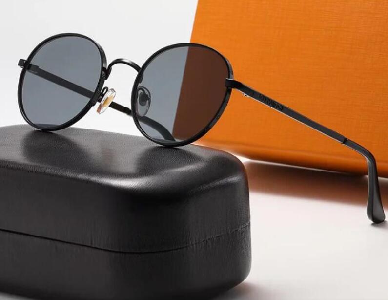 Luxury Designer V Sunglasses Designer Sunglass HighQuality eyeglass Women Men Glasses Womens Sun glass UV400 lens Unisex With box