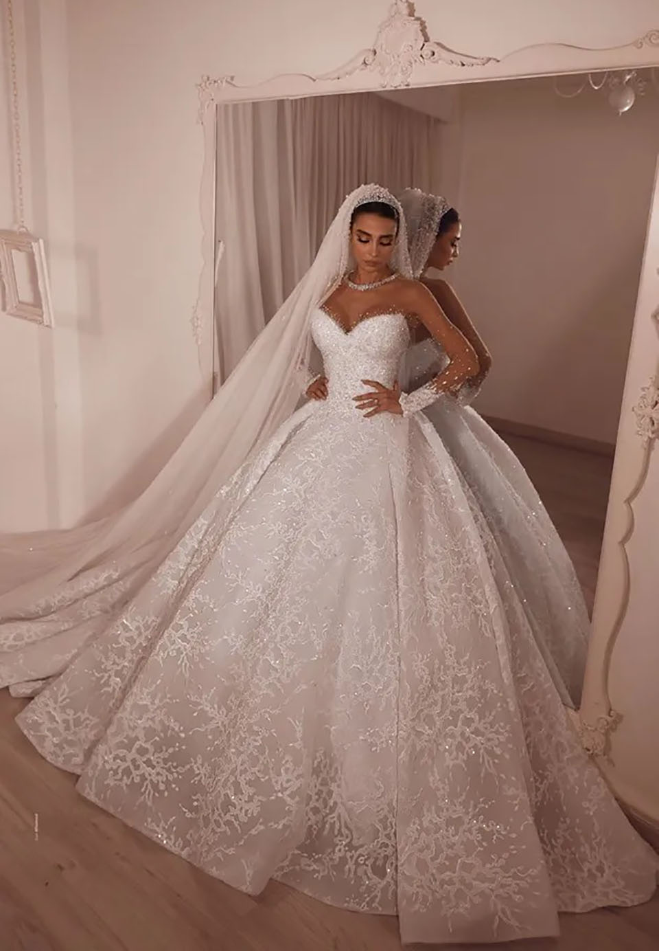 White Wedding Dresses Ivory Bridal Gowns Formal A e Applique Sequins Custom Zipper Up Plus Size New O-Neck Long Sleeve Lace Illusion