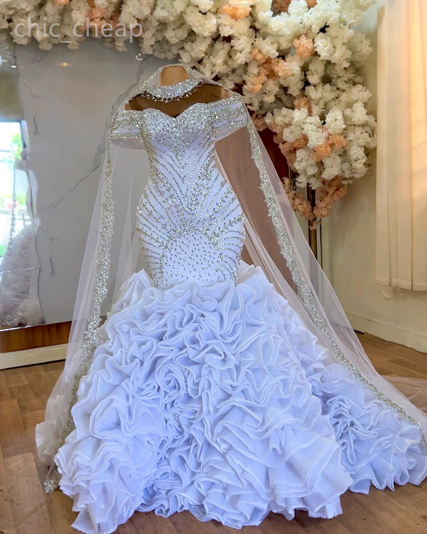 2024 Arabic Aso Ebi Plus Size White Mermaid Luxurious Wedding Dress Beaded Crystals Sheer Neck Bridal Gowns Dress ZJ202