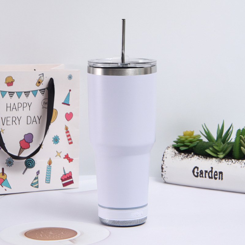 30oz Bluetooth Speaker Tumblers stainless steel vacuum insulated music cup Coffee water drinking bottle with wireless Speaker metal straw