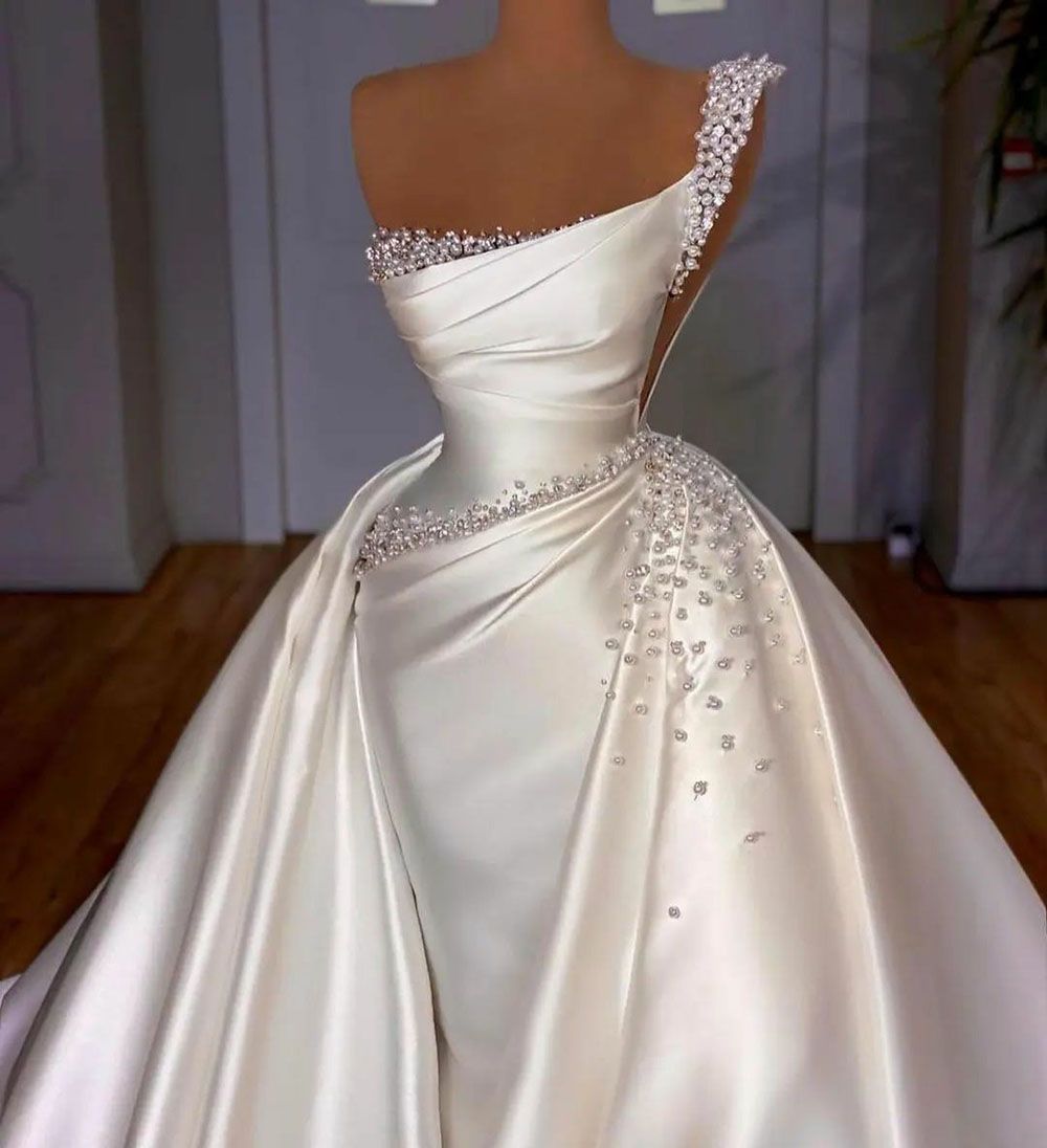 2024 Vintage Satin Church Dress Elegant One Shoulder Illusion Pearls Beads Overskirts Wedding Bride Gowns White A Line Arabic Dubai Vestido De Noiva 0