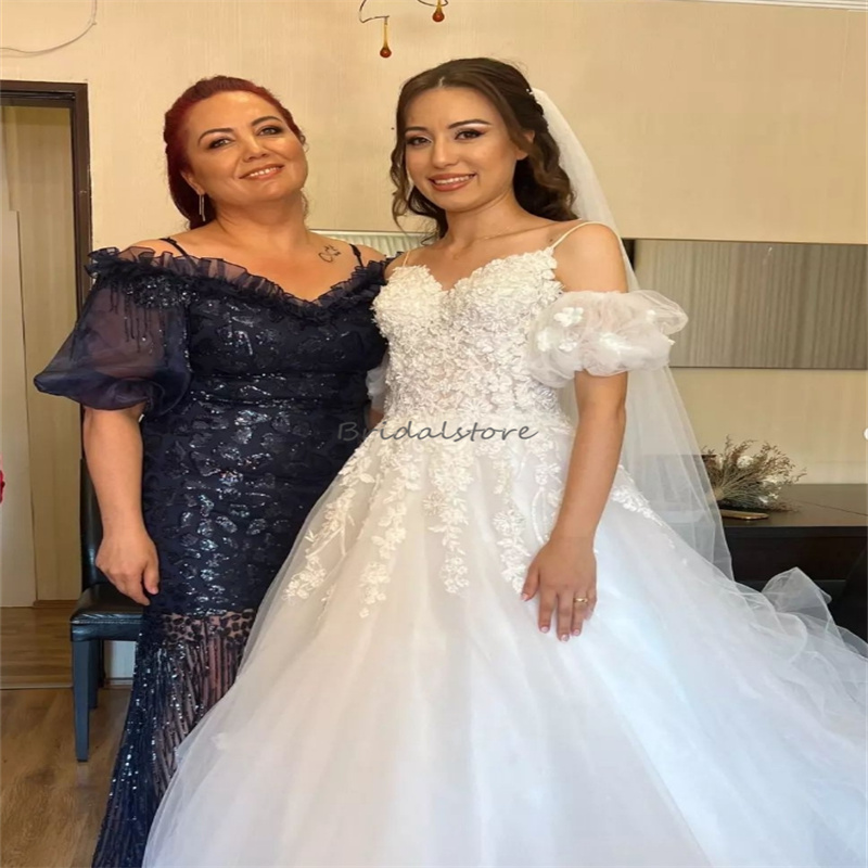 Beautiful Princess Lace Wedding Dresses 2024 Spaghetti Straps A Line Appliques Lace Country Fariy Bridal Dress Tulle Gatsby Hippies Garden Bride Dress