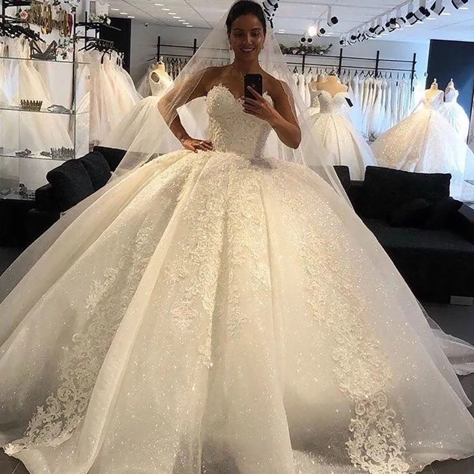 White Wedding Dresses Ivory Bridal Gowns Formal A Line Applique Custom Zipper Lace Up Plus Size New Tulle Floor-Length Sweetheart Sleeveless Sequined