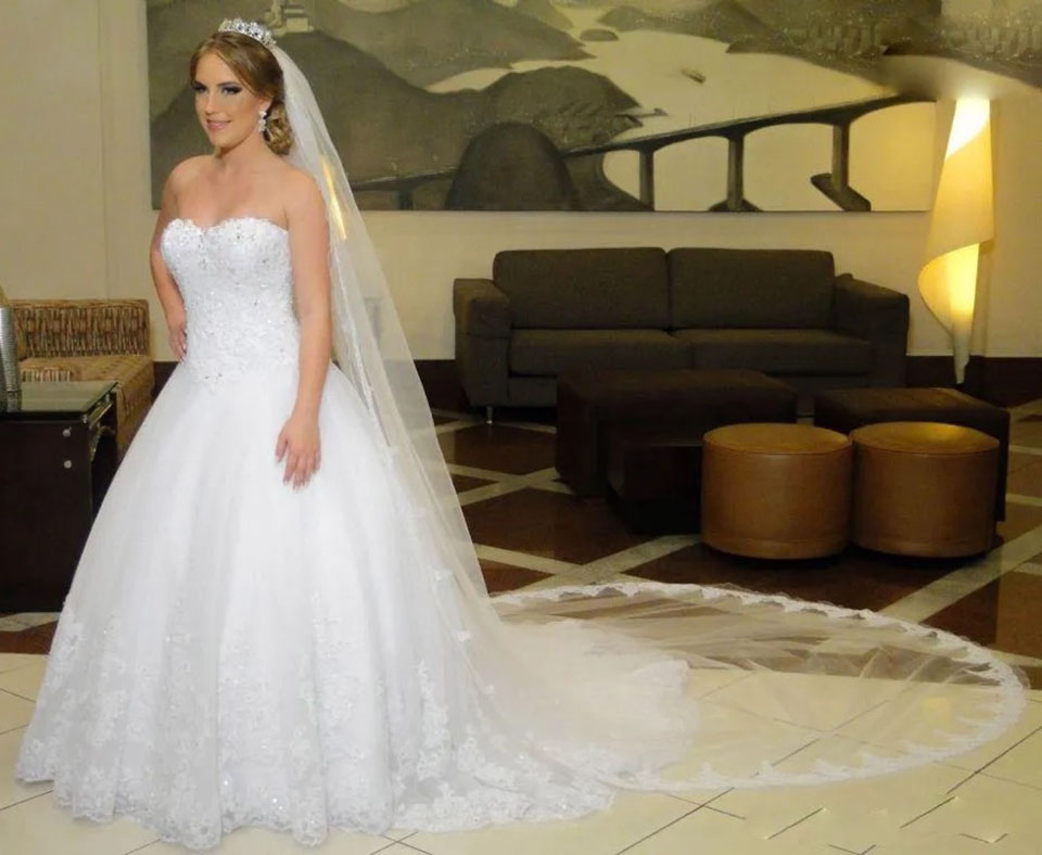 White Wedding Dresses Ivory Bridal Gowns Formal A Line Applique Custom Zipper Lace Up Plus Size New Floor-Length Sweetheart Tulle Beaded Sequins Sweep