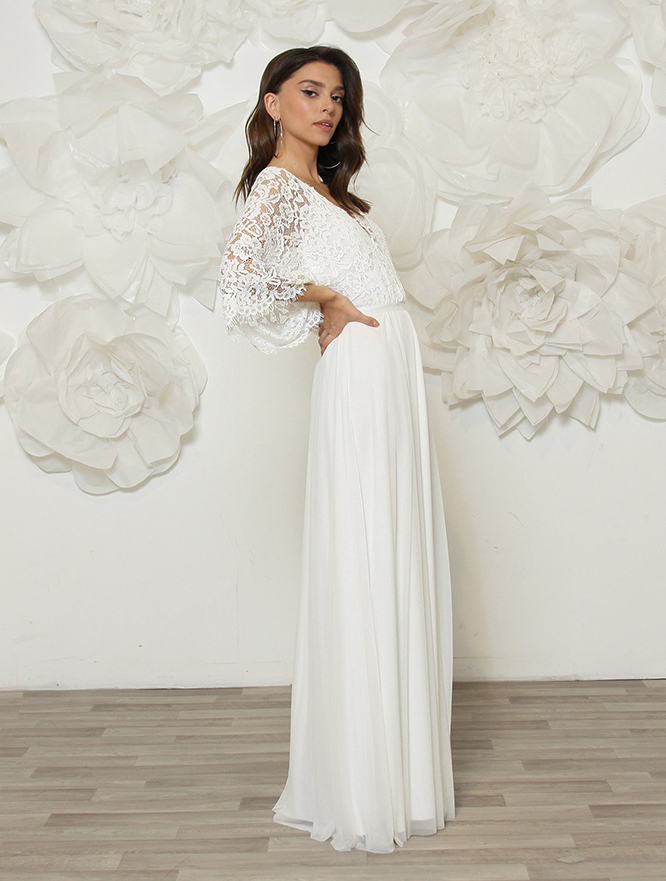 Arabia A Line Wedding Dress V Neck Lace Appliques Long Sleeve Bride Dresses Sweep Train Backless Boho Bridal Gowns