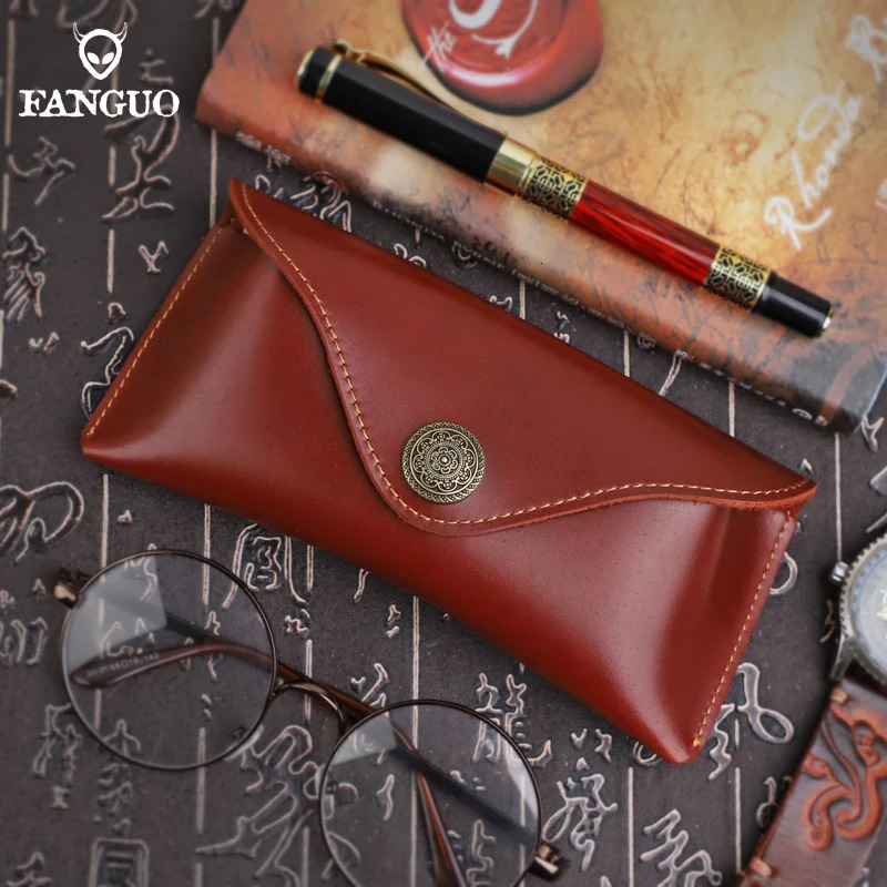 Soft Handmade Genuine Leather Glasses Case Sunglasses Protective Cover Vintage Eye Storage Bag Antiscratch Buckle 240118