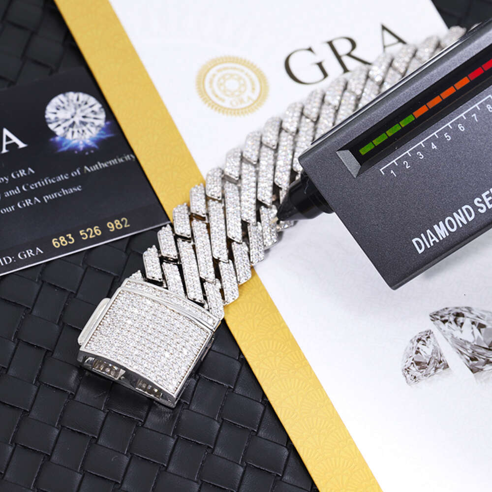 bracelet necklace mossanite Yu Ying Gems Unique Design Jewelry 925 Silver Vvs Moissanite Watch Hip Hop Bracelet Iced Out Cuban Link Bracelet