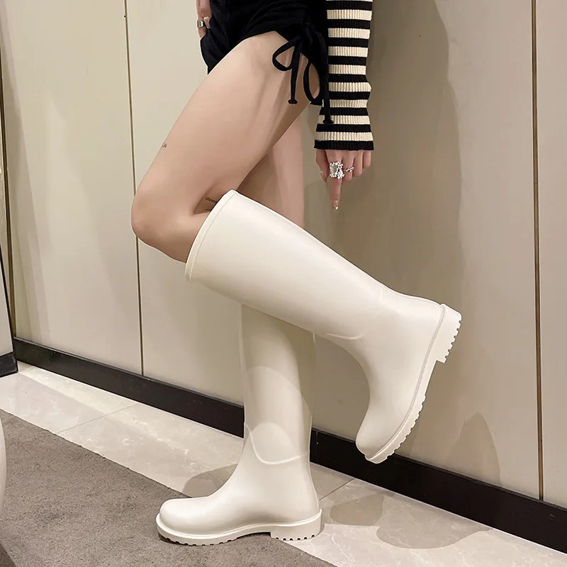 Women Fashion Knee-high Rain Waterproof Rubber Rainboots Tall Working Boots Outside Water Shoes New Wellies 240125