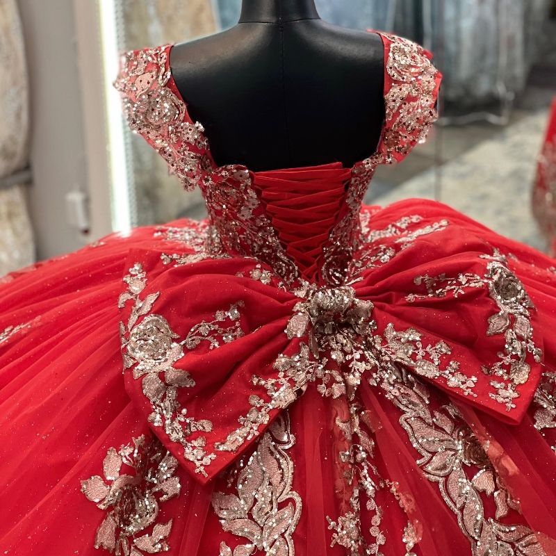 Dark Sexy Red Quinceanera Dree Ball Gown Off Shoulder Gold Lace Applique Crytal Bead Puffy Coret Back With Bow Ruffle Party Dre Prom Evening