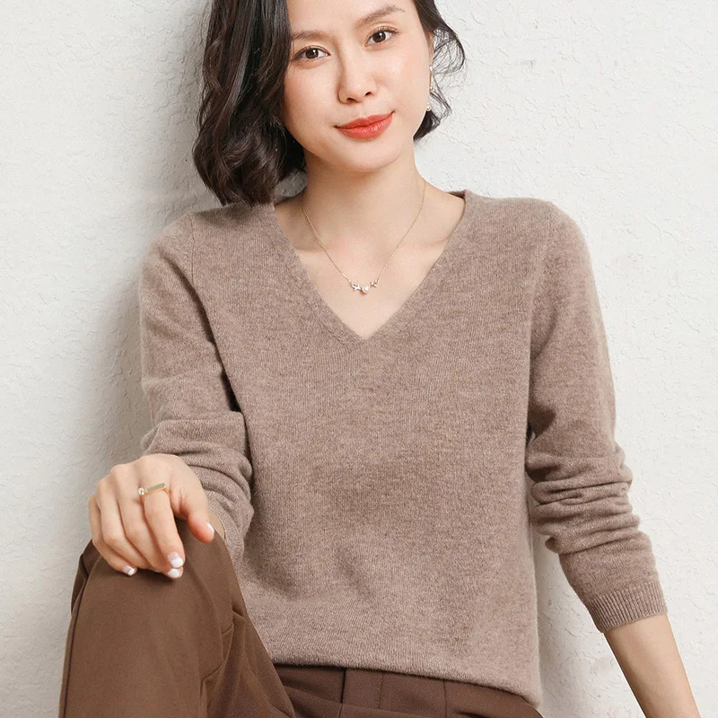 Spring and Autumn Cashmere Sweater Womens Pullover Vneck Knitted Top Long Sleeve 240130