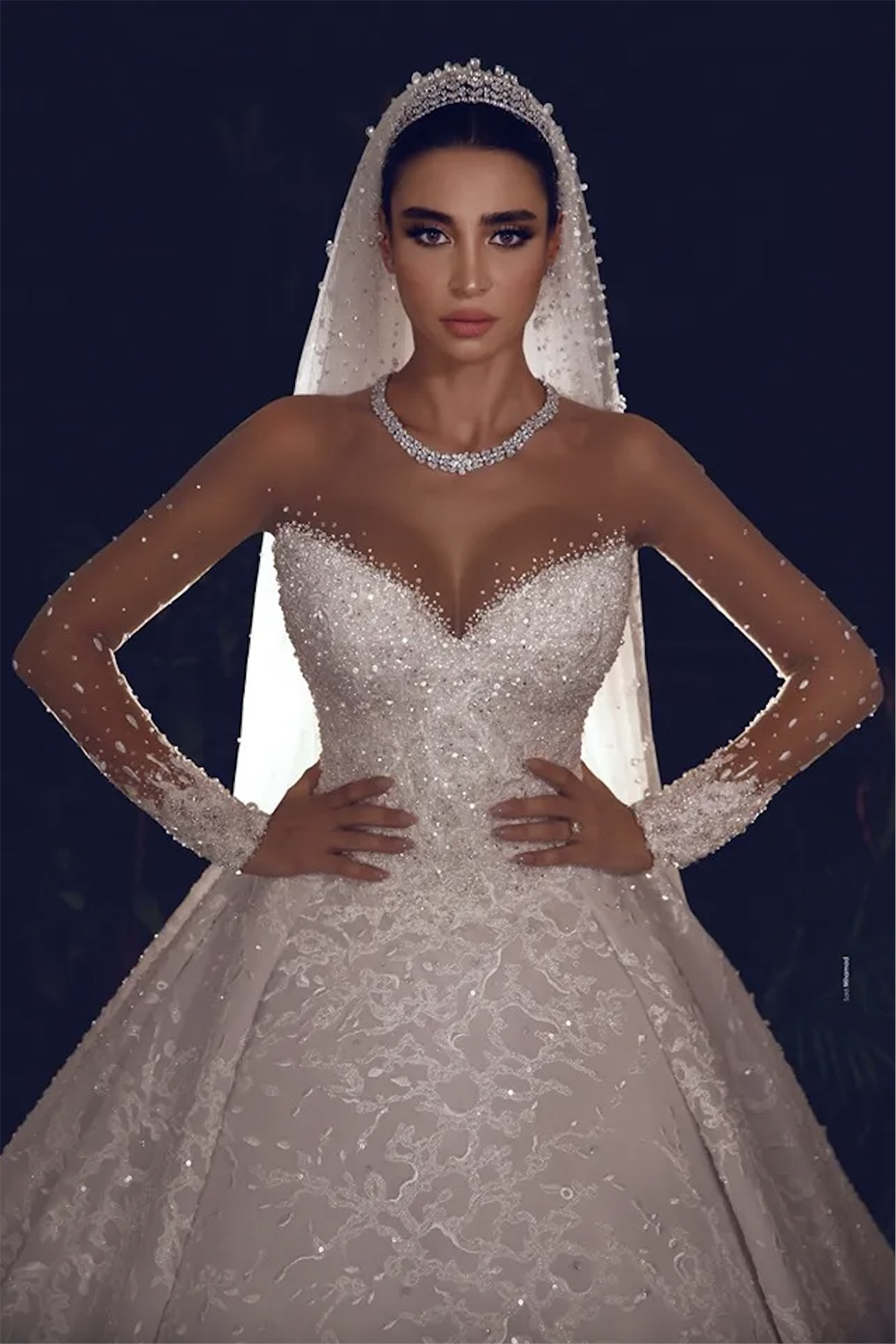 Arabic Vintage Wedding Dresses Crystals Sheer Long Sleeve Lace Beaded Ball Gown vestido de novia Bridal Dress 0509