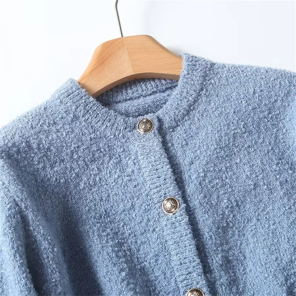 UNIZERA Autumn and Winter Womens Fashion Style Versatile Pocket Button Decoration Sweater Knitted Cardigan Coat 240130