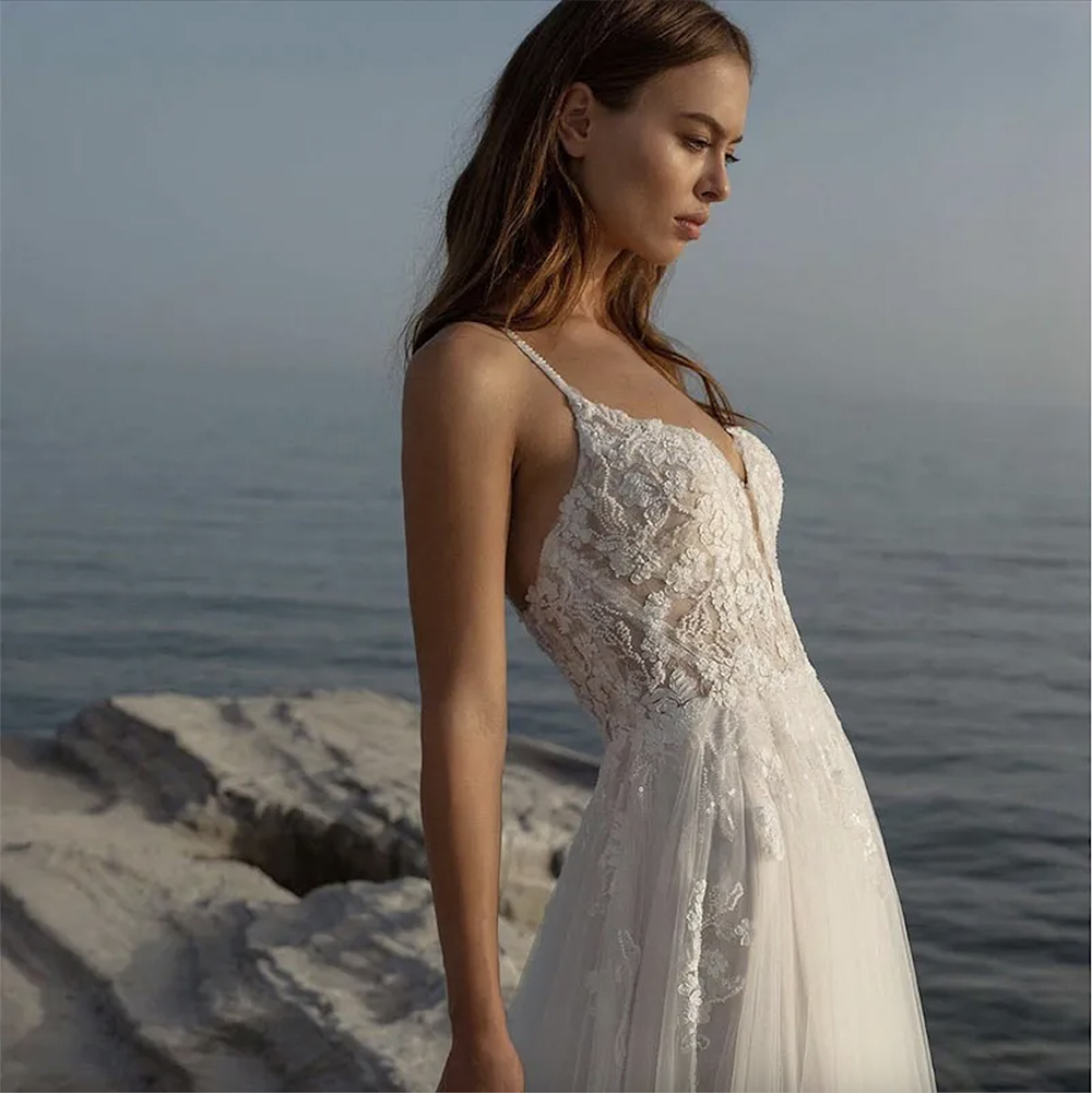 Newest Cross Strap Beach Wedding Dresses ral Appliques Bridal Gown Bead Tiere Tulle Summer Robe De Mariee
