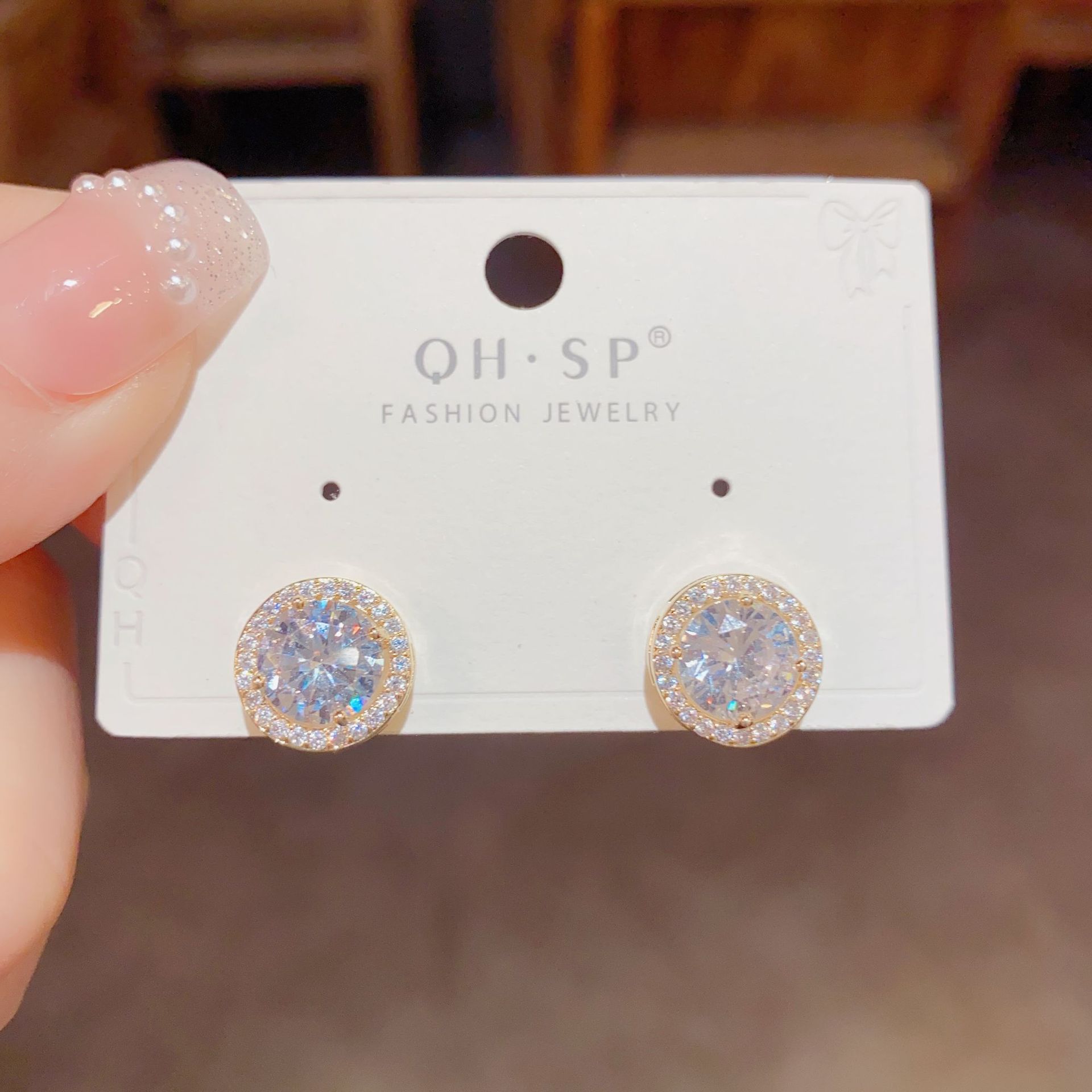 Classic Wedding Earring Stud 925 Silver Round Cut White CZ Diamond Gemstones Women Stud Earring Engagement Party Gifts