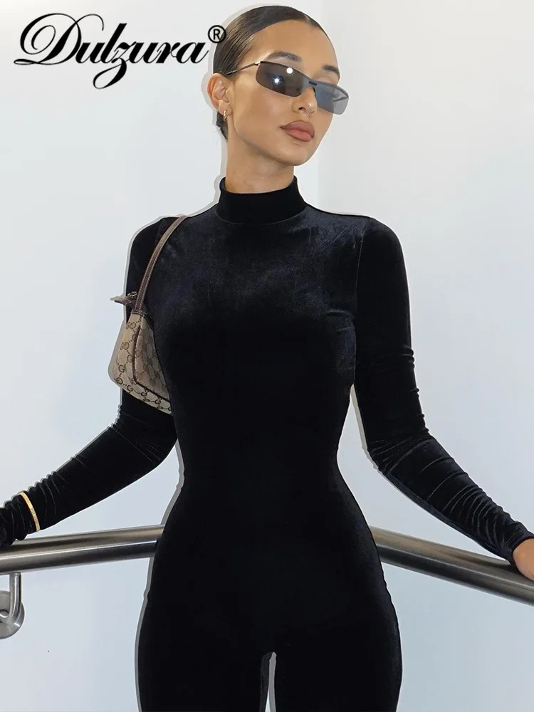 Dulzura Autumn Velvet Sexy Y2K Clothes Long Sleeve O-Neck Bodycon Skinny Zipper Jumpsuit Women Sporty Streetwear Romper Outfits 240129