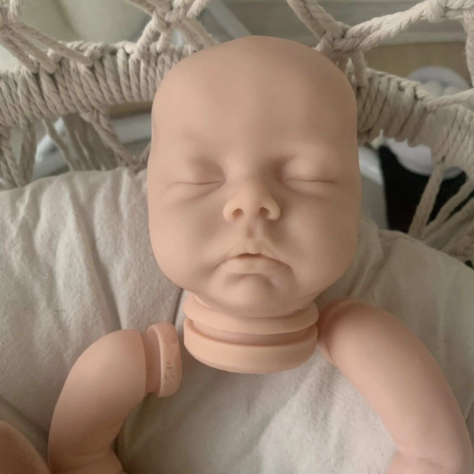 NPK 18inch Reborn Doll Kit Delilah Lifeike fresh color Soft DIY Parts 240131